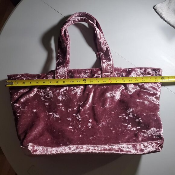 Tabitha Webb Crushed Velvet Tote - Picture 9 of 16
